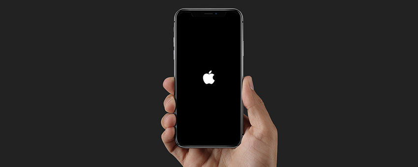 为什么iPhone要贴苹果logo